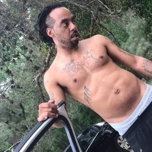 Meet your Posher, Johnson